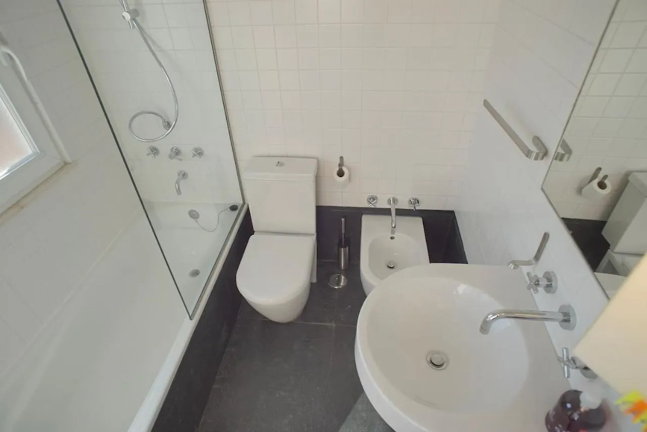 Appartement Lisbon Industrial Flat W/ Garage